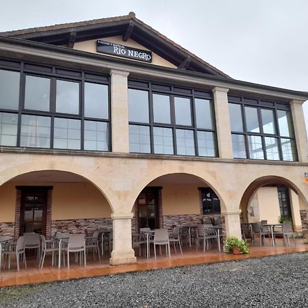 Hosteria Rio Negro Barcena de Cicero Екстер'єр фото