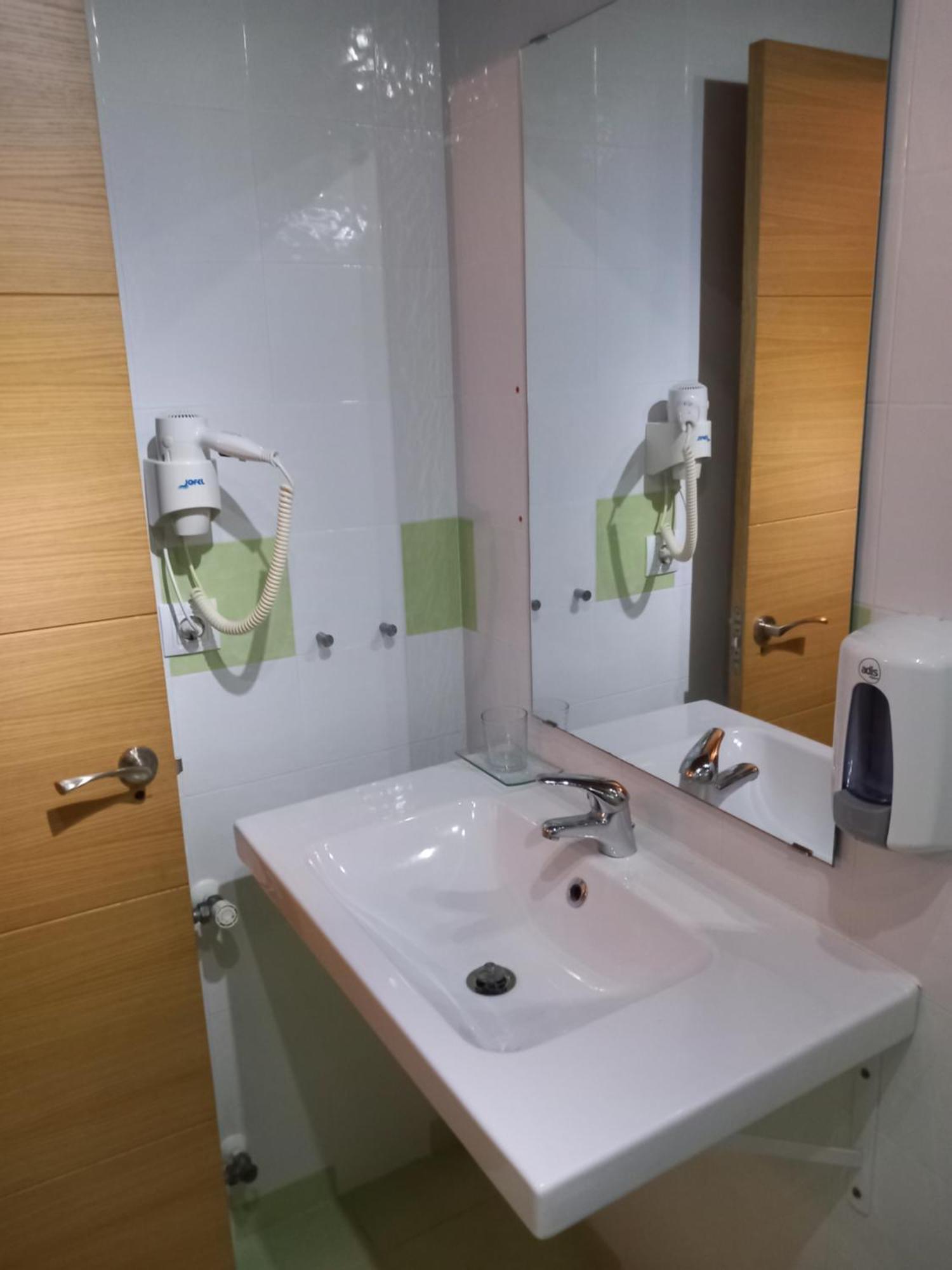 Hosteria Rio Negro Barcena de Cicero Екстер'єр фото